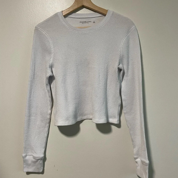 Abercrombie & Fitch Tops - Abercrombie & Fitch Women’s Cozy Knit  Top - Small